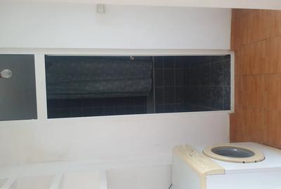 Apartament cu 3 camere nedecomandat în Central - 2