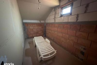 Casă cu 5 camere cu Teren 725 Mp în Ghindeni - 13