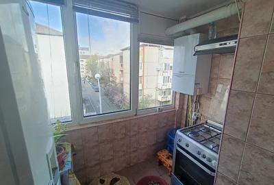 Apartament cu 2 camere semidecomandat în Girocului - 9