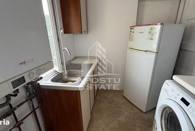 Apartament cu 3 camere în Lipovei