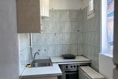 Garsonieră nedecomandată în Baicului