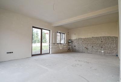 Duplex cu 4 camere cu Canalizare în Florești - 2