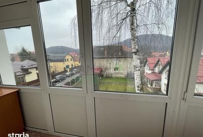 Apartament cu 2 camere decomandat în Dârste - 2