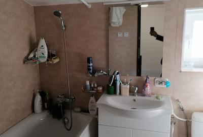 Casă cu 5 camere cu Teren 80 Mp în Centrul Civic