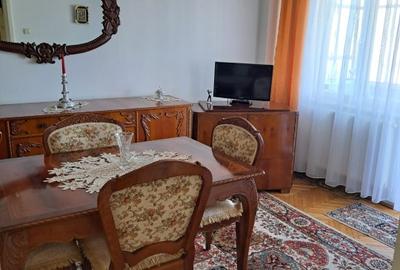 Apartament cu 2 camere decomandat în Calea Dumbrăvii - 2