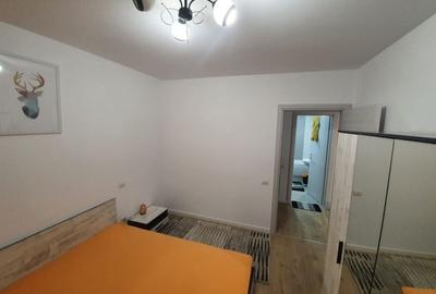 Apartament cu 2 camere semidecomandat, mobilat în Prelungirea Ghencea