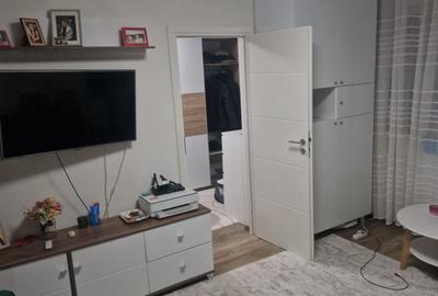 Apartament cu 2 camere nedecomandat în Colanu - 1