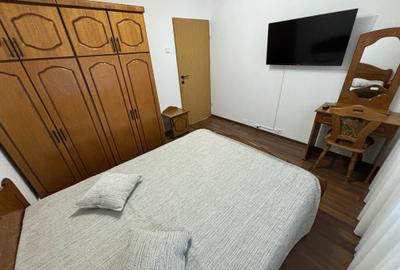 Apartament cu 2 camere decomandat în Rovine - 4