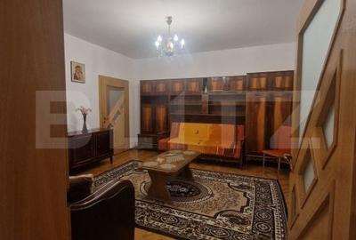 Apartament cu 3 camere în Florilor