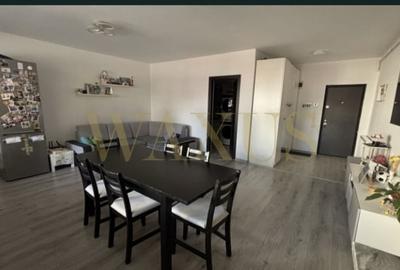 Apartament cu 3 camere semidecomandat, mobilat în Florești