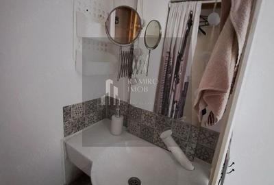 Apartament cu 2 camere în 1 Decembrie 1918