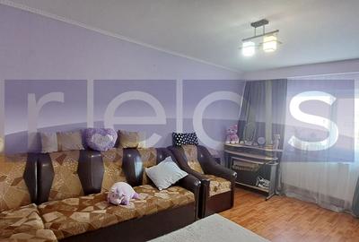 Apartament cu 3 camere, mobilat în Central