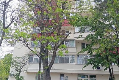 Apartament cu 2 camere semidecomandat în Berceni - 2