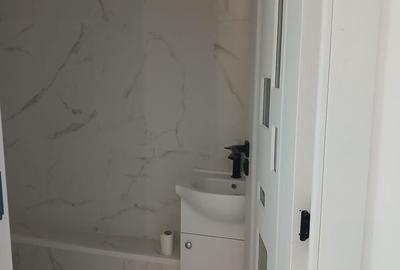 Apartament cu 3 camere decomandat în Păcii - 9