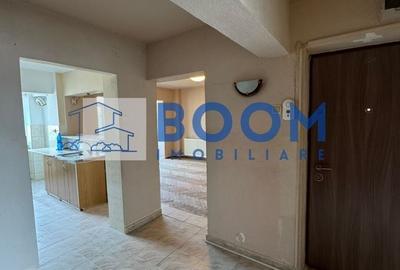 Apartament cu 4 camere în Traian