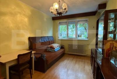 Apartament cu 2 camere decomandat în Micro 13