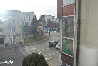 Apartament cu 3 camere, mobilat în Mărășești - 12