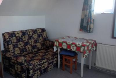 Garsonieră decomandată în Europa - 5