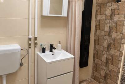 Apartament cu 2 camere decomandat în Exterior Vest