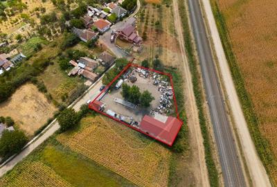 Spațiu industrial, de 269.89999389648 mp, în Păuliș - 2