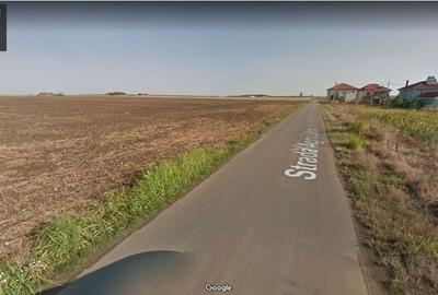 Teren de 19000 mp, în Central