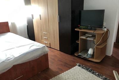 Garsonieră decomandată în Central
