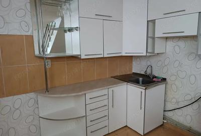 Apartament cu 2 camere decomandat în Giurgiului