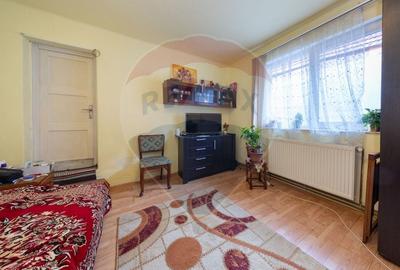 Casă cu 3 camere cu Teren 190 Mp în Cristian - 6