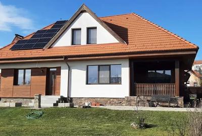 Casă cu 5 camere cu Teren 1000 Mp în Central - 3