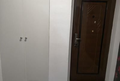 Apartament cu 2 camere semidecomandat în Orzești