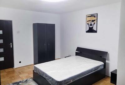 Garsonieră semidecomandată în Brazda lui Novac