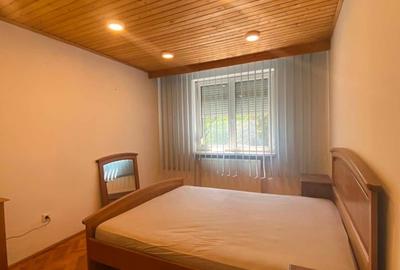 Apartament cu 2 camere semidecomandat în Micro 17 - 17