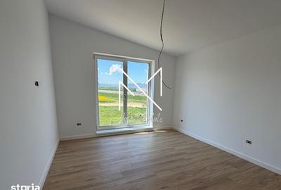 Casă cu 4 camere cu Teren 400 Mp în Central