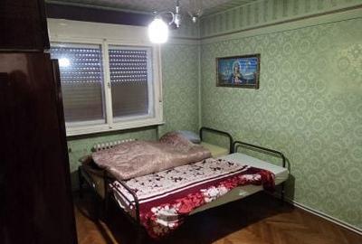 Apartament cu 2 camere decomandat în Micro 15 - 2