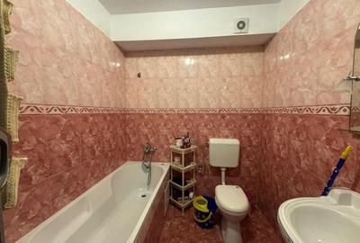 Apartament cu 3 camere semidecomandat, mobilat în Sud - 21