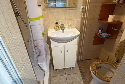 Apartament cu 2 camere în Florilor - 5