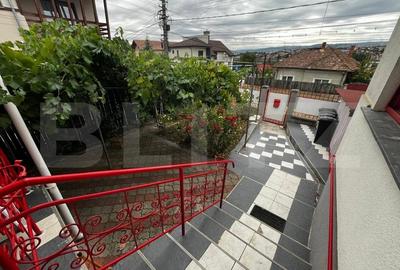 Casă cu 4 camere cu Teren 308 Mp în Central