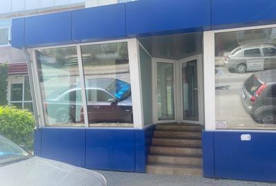 Spațiu comercial, de 50 mp, în Central