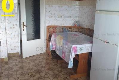 Apartament cu 2 camere decomandat în Hipodrom - 1