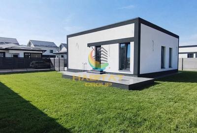 Casă individuală cu 4 camere cu Teren 500 Mp în Vidra
