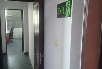 Apartament cu 5 camere decomandat în Titan - 7