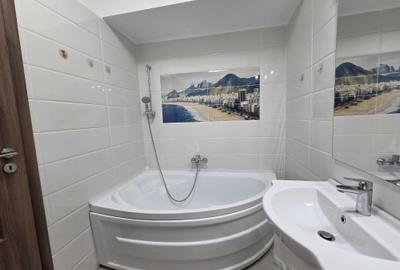 Apartament cu 2 camere decomandat în Exterior Vest