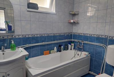 Casă cu 5 camere cu Garaj în Izvoru Muntelui - 25