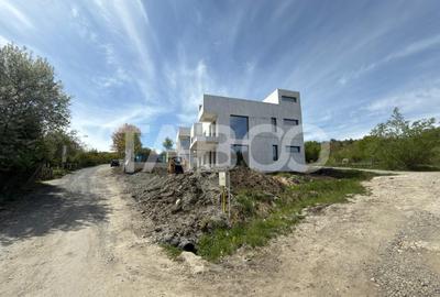 Casă individuală cu 5 camere cu Piscina în Cisnădioara - 2