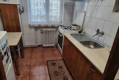 Apartament cu 2 camere decomandat în Precista - 3