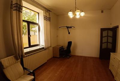 Apartament cu 2 camere, mobilat în Națiunile Unite - 2