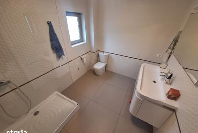 Casă cu 5 camere cu Teren 1200 Mp în Spitalul Județean