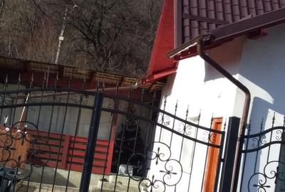 Casă cu 4 camere în Central - 11