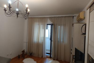 Apartament cu 2 camere decomandat în P-ța Victoriei - 1