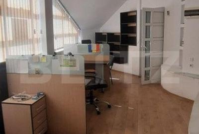 Spațiu comercial, de 210 mp, în George Enescu - 10